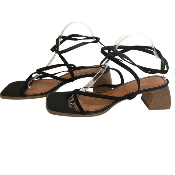 ASOS Design Women Hana Toe Thong Sandals Black Strappy Mid Heel Size 10 Wide - Picture 1 of 6